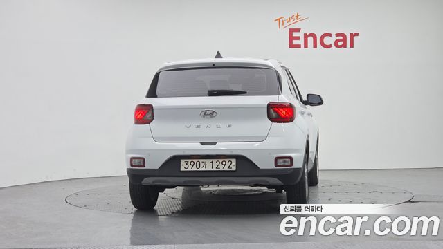 Hyundai Venue 1.6 Smart - фото 3