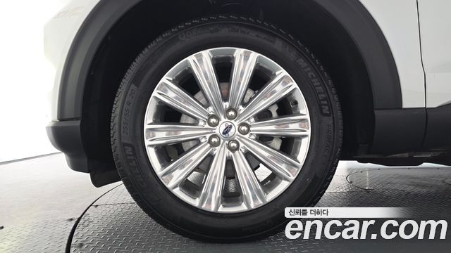 Ford Explorer 6-го поколения 2.3 LimIted 4WD - фото 4