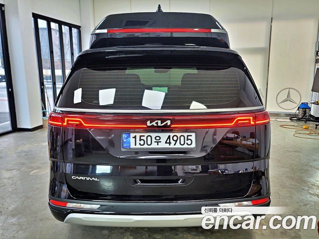 Kia Carnival 4-го поколения 7-Seater Hi-Limousine Signature - фото 3