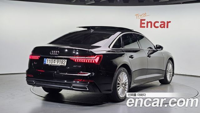 Audi A6 C8 40 TDI Premium - фото 1