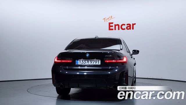 BMW 3-Series G20 320i M Sport - фото 3