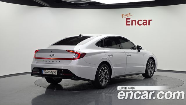 Hyundai Sonata DN8 2.0 Modern - фото 1