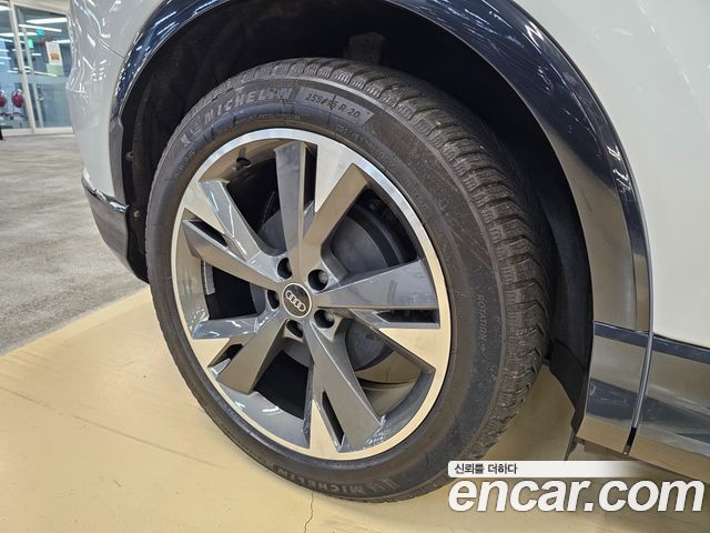 Audi Q4 e-tron F4 40 Premium - фото 4