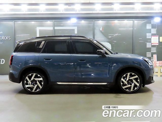 Mini Countryman 3-го поколения ALL4 Favoured - фото 2