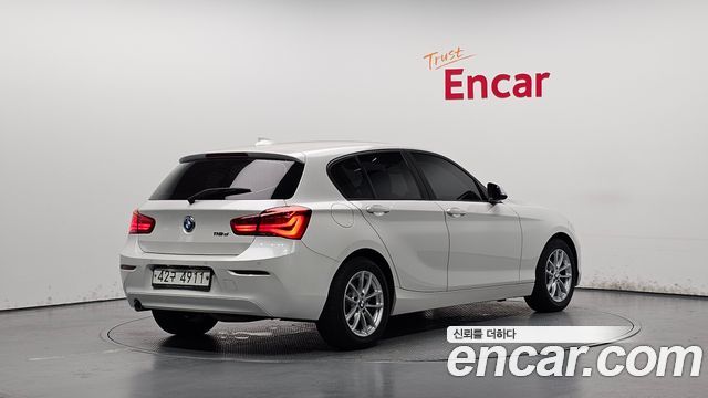BMW 1-Series F20 118d JOY 5DOOR - фото 1