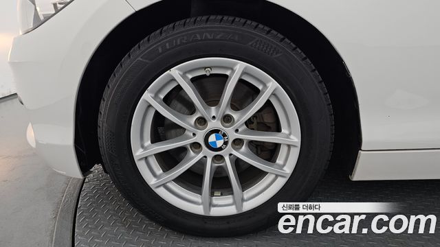 BMW 1-Series F20 118d JOY 5DOOR - фото 4