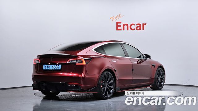 Tesla Model 3 Performance AWD - фото 1