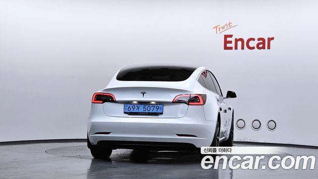 Tesla Model 3 Standard Range Plue RWD - фото 3