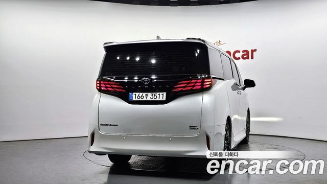 Toyota Alphard 4-го поколения 2.5 HEV Executive AWD - фото 3