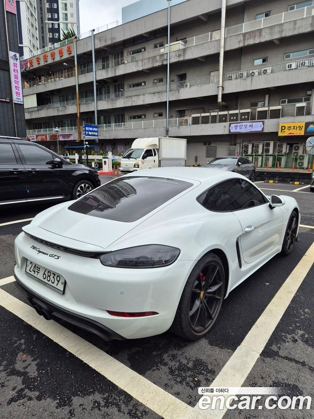 Porsche 718 2.0 - фото 4
