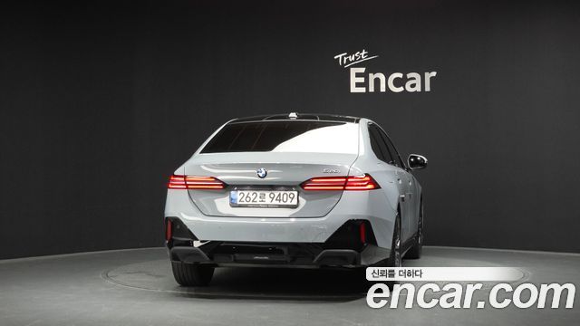 BMW 5-Series G60 520i M Sport - фото 3