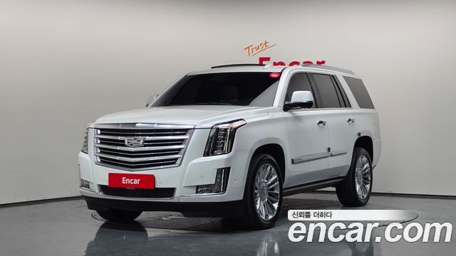 Cadillac Escalade 6.2 4th - фото 0