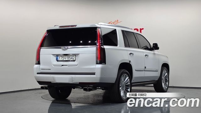 Cadillac Escalade 6.2 4th - фото 1
