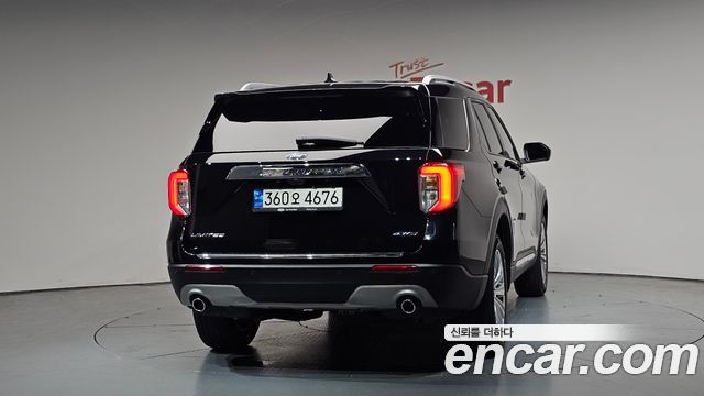 Ford Explorer 6-го поколения 2.3 LimIted 4WD - фото 3