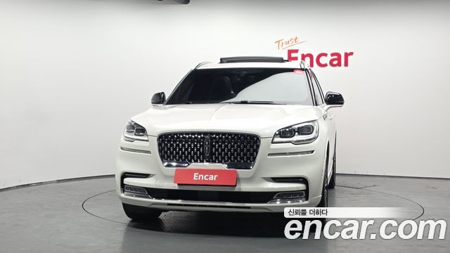 Lincoln Aviator 2-го поколения 3.0 Black Label AWD - фото 2