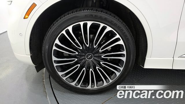 Lincoln Aviator 2-го поколения 3.0 Black Label AWD - фото 4