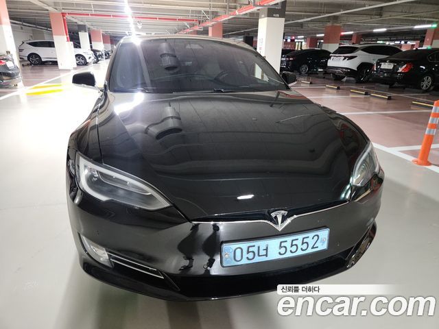Tesla Model S 75D - фото 2