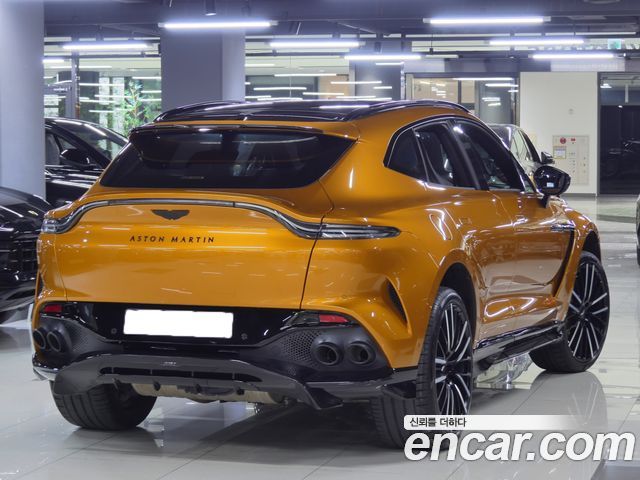 Aston Martin DBX 4.0 V8 707 - фото 2