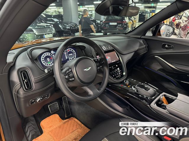 Aston Martin DBX 4.0 V8 707 - фото 3