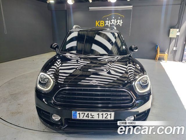 Mini Countryman Standard 2nd - фото 1