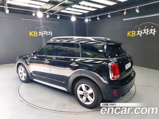 Mini Countryman Standard 2nd - фото 3