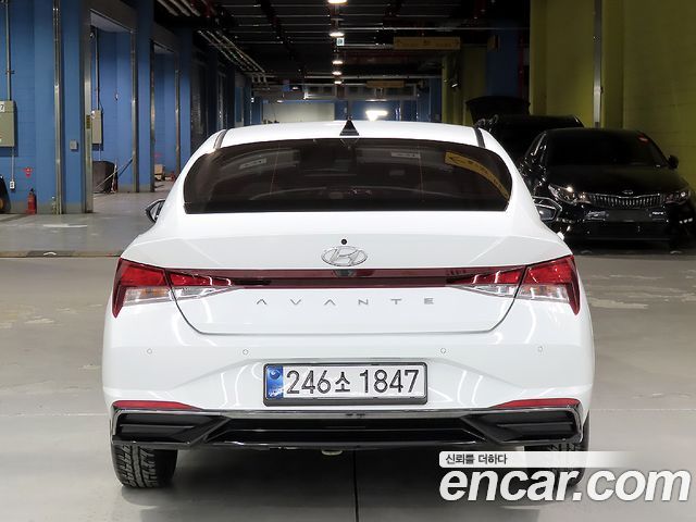 Hyundai Avante CN7 1.6 Smart - фото 2