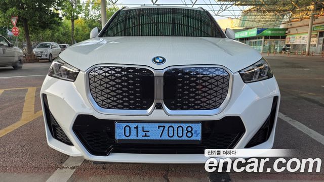 BMW iX1 U11 xDrive 30 M Sport - фото 1