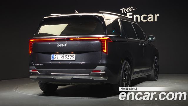Kia Carnival Новый 4-го поколения 7-Seater Signature - фото 1