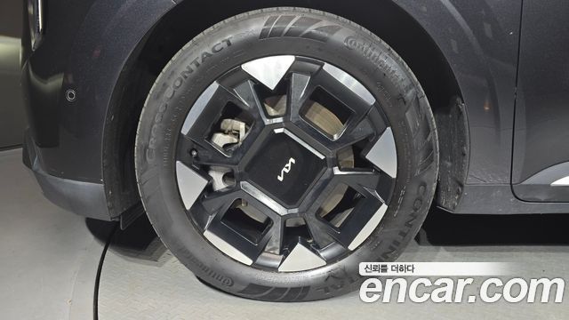 Kia Carnival Новый 4-го поколения 7-Seater Signature - фото 4