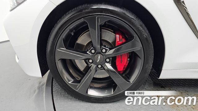 Genesis G70 3.3T Sport Prestige - фото 4