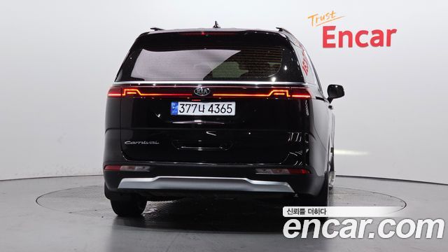 Kia Carnival 4-го поколения 9-Seater Noblesse - фото 3