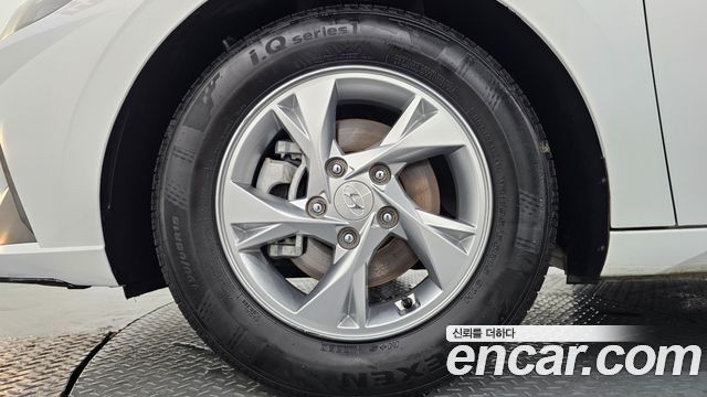 Hyundai Avante CN7 1.6 Smart - фото 4