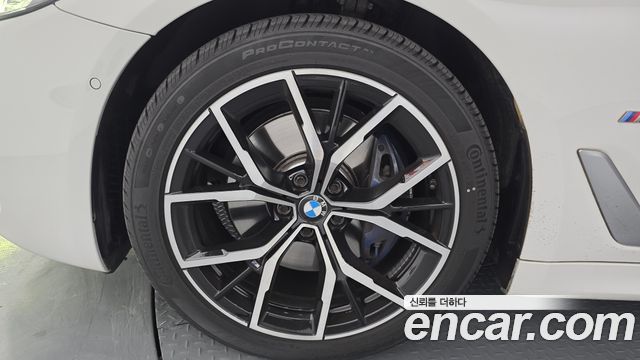 BMW 5-Series G30 530i xDrive M Sport Package - фото 4