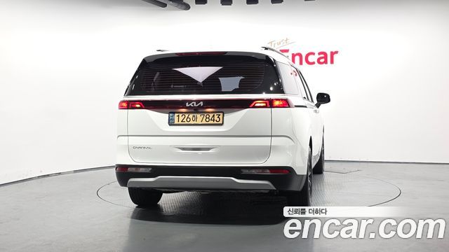 Kia Carnival 4-го поколения 9-Seater Prestige - фото 3