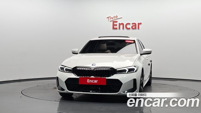 BMW 3-Series G20 320i M Sport - фото 1