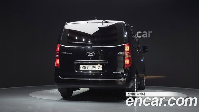 Hyundai Starex Новый Van 5-Seater Modern - фото 3