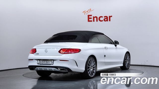 Mercedes-Benz C-Class W205 C200 Cabriolet - фото 1