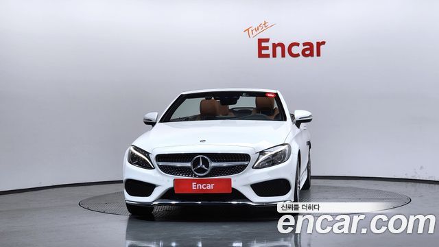Mercedes-Benz C-Class W205 C200 Cabriolet - фото 2