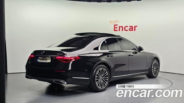 Mercedes-Benz S-Class W223 S350 d - фото 1