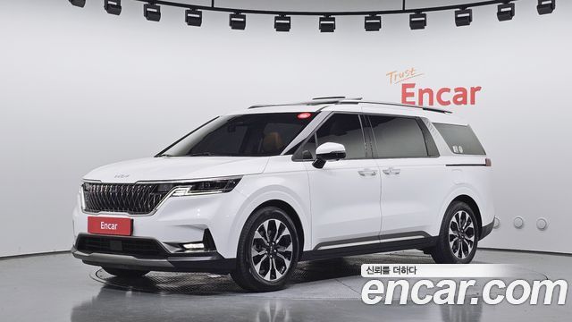 Kia Carnival 4-го поколения 9-Seater Signature - фото 0