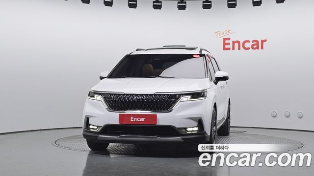 Kia Carnival 4-го поколения 9-Seater Signature - фото 2
