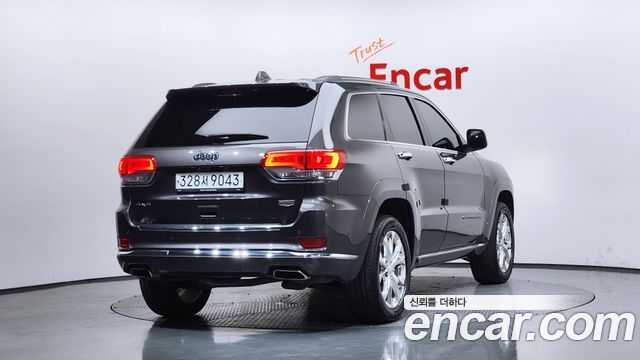 Jeep Cherokee 3.6 Summit WK2 - фото 1