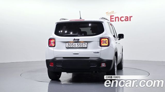 Jeep Renegade 2.4 Longitude - фото 3