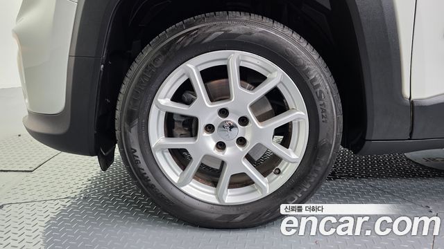 Jeep Renegade 2.4 Longitude - фото 4