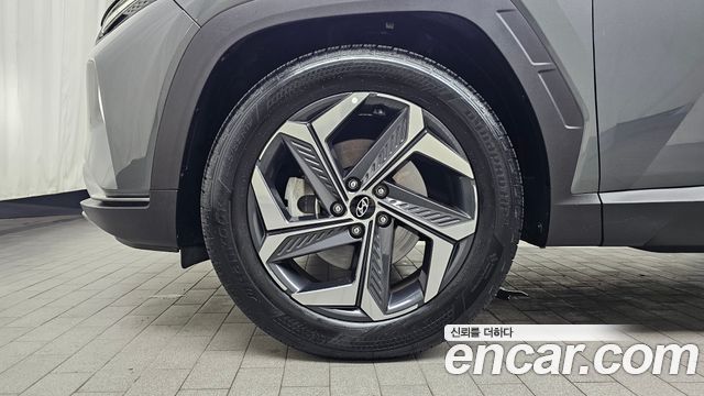 Hyundai Tucson NX4 Gasoline 1.6 Turbo 2WD Inspiration - фото 4