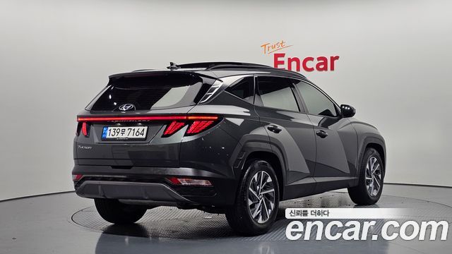 Hyundai Tucson NX4, гибрид Inspiration 2WD - фото 1