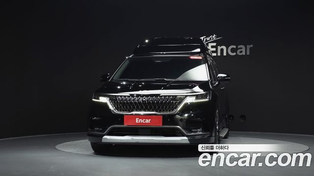 Kia Carnival 4-го поколения 9-Seater Hi-Limousine Signature - фото 1