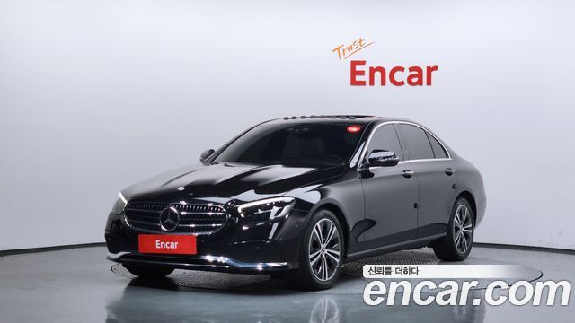Mercedes-Benz E-Class W213 E250 Avantgarde - фото 0