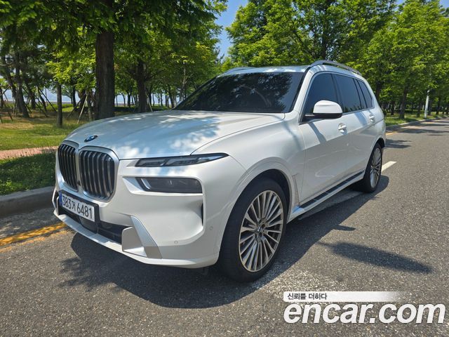 BMW X7 G07 xDrive 40d Design Pure Excellence 6-Seater - фото 0