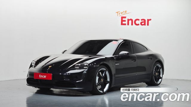 Porsche Taycan 4S - фото 0